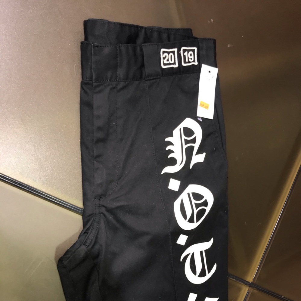 Brand new not of this earth pac sun pants